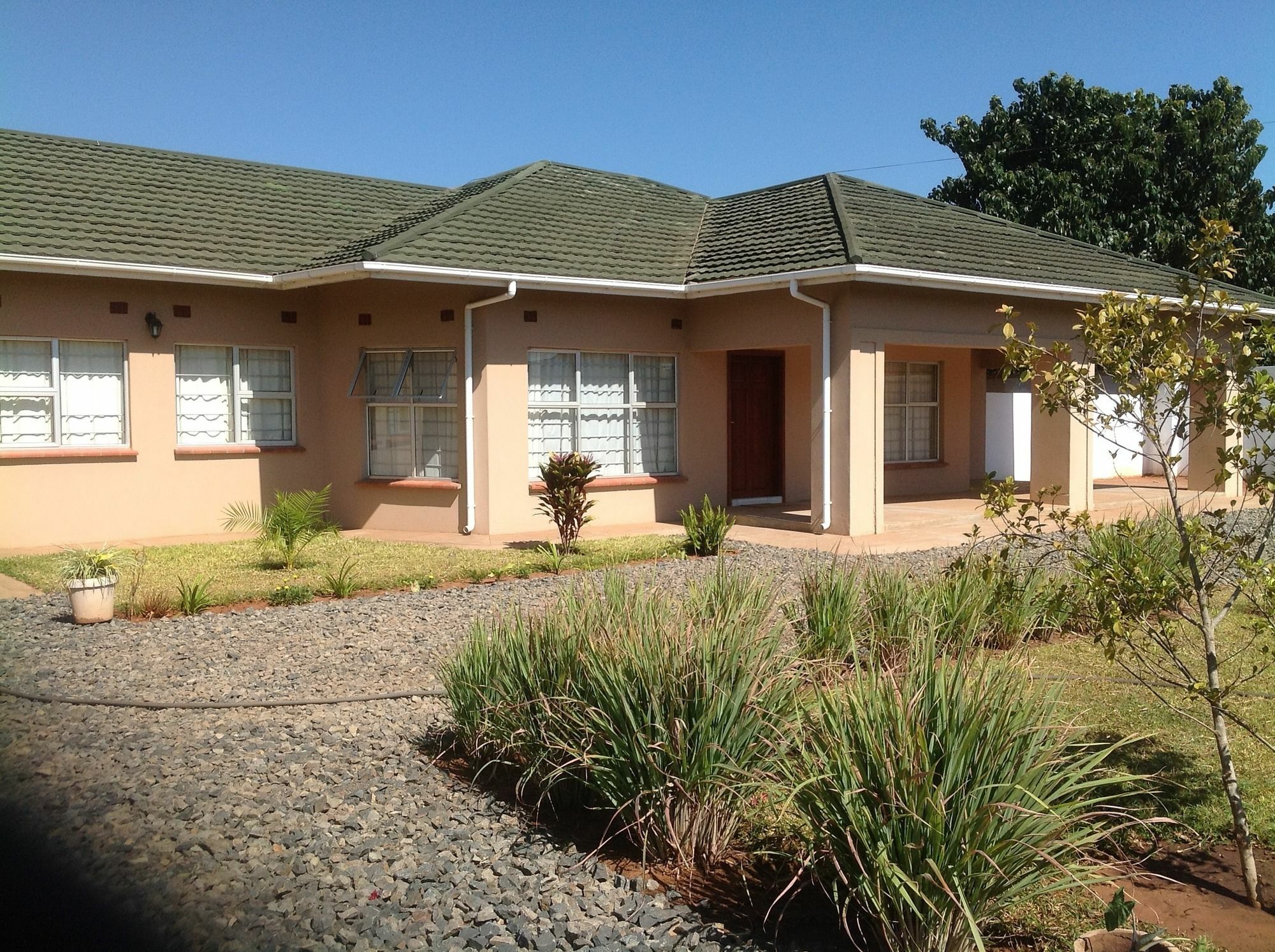 Cypress Executive Lodge Livingstone Exterior foto